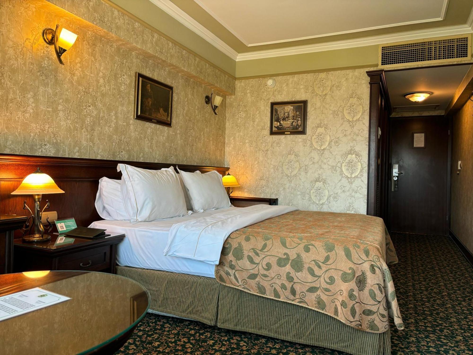 Germir Palas Hotel - Special Class Истанбул Екстериор снимка