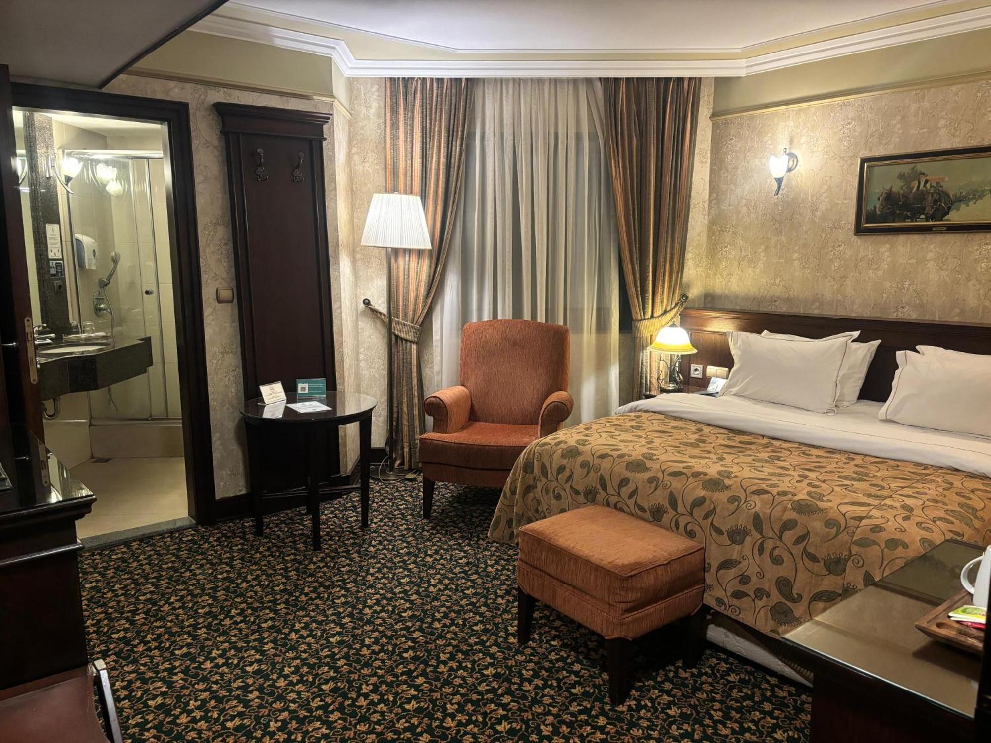 Germir Palas Hotel - Special Class Истанбул Екстериор снимка